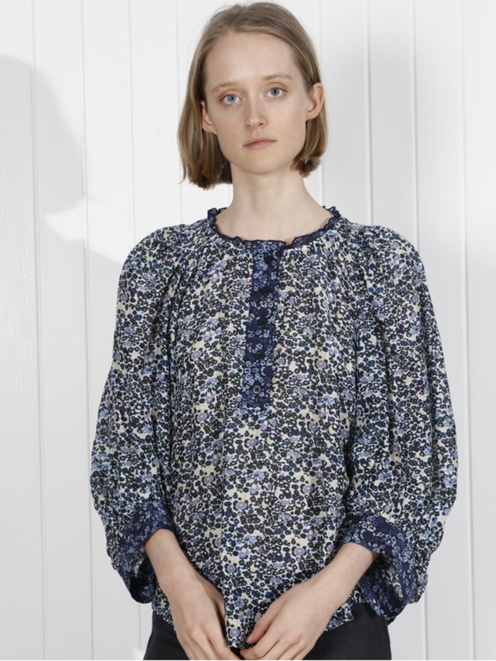 APIECE APART Everlasting Top - Navy Floral Size 2 - (Small)